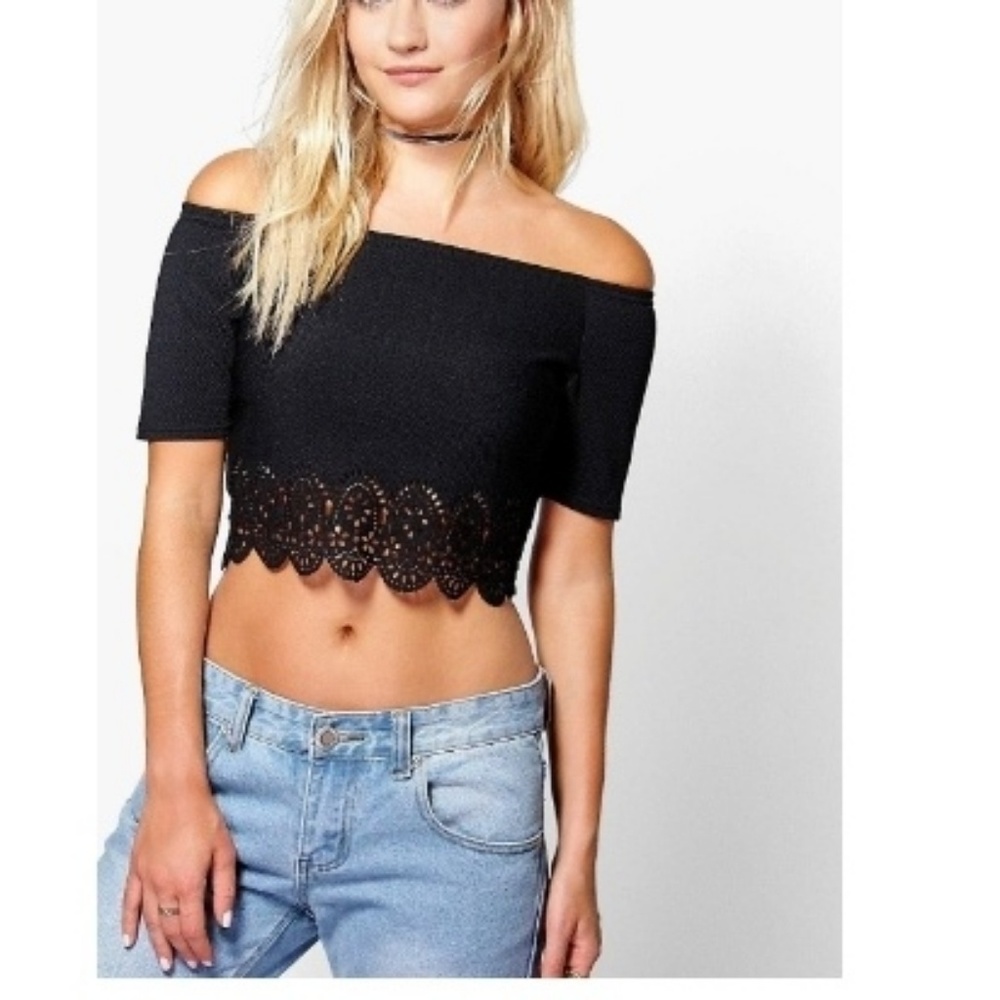 Scallop laser cut out crop top